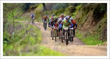 Andújar se estrena con éxito como sede de la tercera etapa de la Andalucía Bike Race
