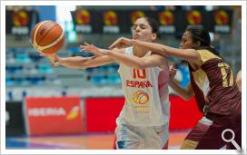Selección femenina de basket en Huelva Victorias ante Venezuela y Australia