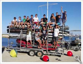 Los windsurfistas sevillanos, antes de partir de viaje.