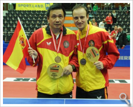 Carlos Machado y He Zhiwen 'Juanito' bronce en dobles en el Europeo de Austria.
