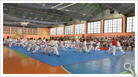 Lora del Río con la Selección Nacional de Karate