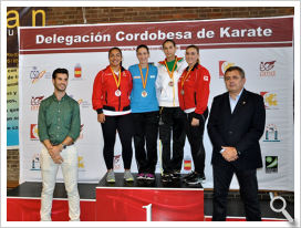 La karateca Inma Lopera Oro en el Internacional de Palma del Río